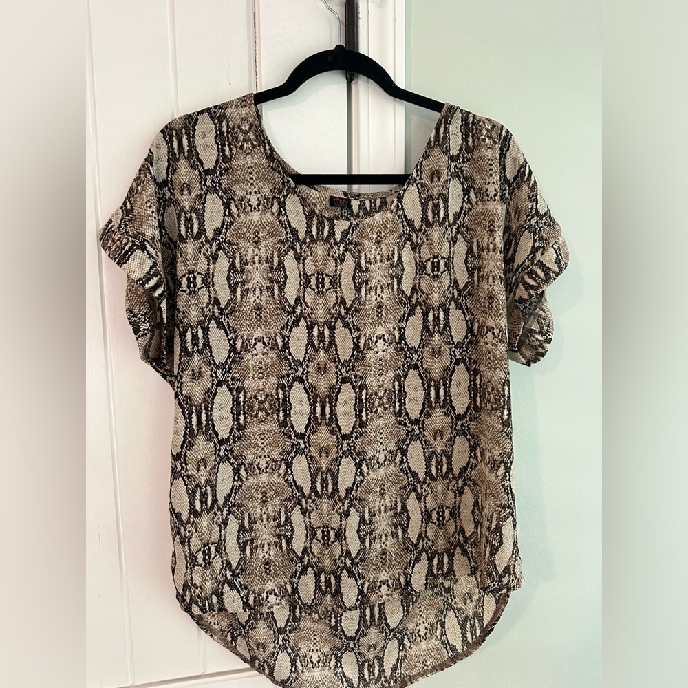Women’s Top
